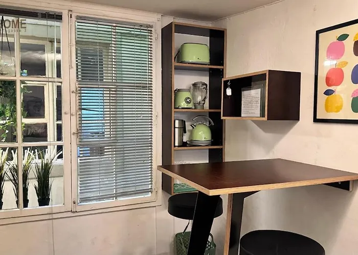 Traditional Old Town In Perfect Location Berno