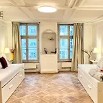 Traditional Old Town In Perfect Location Apartmán