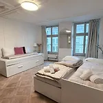 Traditional Old Town In Perfect Location Apartmán Bern