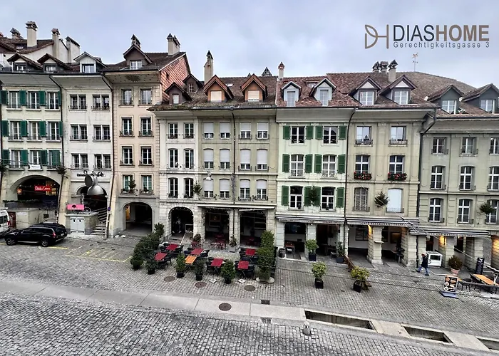 Traditional Old Town In Perfect Location *